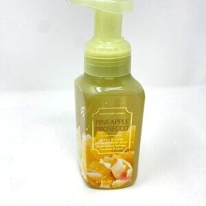Bath & Body Works Pineapple Prosecco Gentle Foaming Hand Soap 8.75 Ounce